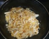 Foto del paso 1 de la receta: Salmón noruego en salsa holandesa con guarnición caramelizada