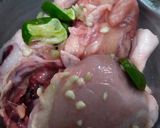 Foto langkah ke 1 dari resep Ayam Goreng Sasando Khas Nusa Tenggara Timur.