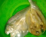 Foto langkah ke 1 dari resep Orek telur dadar ikan asin puedessss...