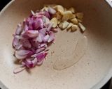 Foto langkah ke 2 dari resep Sayur Bening (Oyong Wortel & Soun Vermicelli).