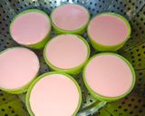Foto langkah ke 5 dari resep Kue Talam Merah Putih.