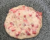 Foto langkah ke 2 dari resep Banana-strawberry pancake 🥞 🥞.
