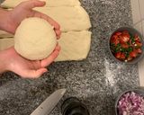 Foto del paso 6 de la receta: Pizza casera y fácil 🍕