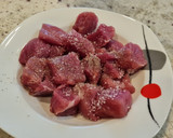 Foto del paso 3 de la receta: Solomillo de cerdo encebollado al pimentón
