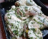 Foto del paso 3 de la receta: Pollo asado a las finas hierbas