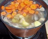 Foto langkah ke 3 dari resep Sup Ceker Ayam.