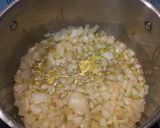 Foto del paso 1 de la receta: Guiso de sepia con almejas