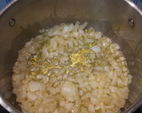 Foto del paso 1 de la receta: Guiso de sepia con almejas