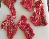 Foto del paso 4 de la receta: Escalopines de añojo con salsa de vinagre balsámico