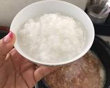 Hình bước làm 2 của món Cháo cua đồng đậu hủ non cho bé