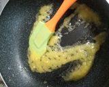 A picture of step 2 of Cheese Fondue-Style Dressing.