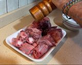 Foto del paso 1 de la receta Rabo de toro a la cerveza