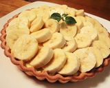 A picture of step 4 of Easy Chocolate Banana Tart.