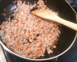 A picture of step 3 of Easy Meat Sauce Pasta.