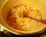 A picture of step 4 of Warming Ginger and Japanese Leek Soup.