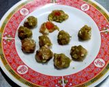 รูปขั้นตอนการทำที่ 3 ของ แกงเขียวหวานลูกชิ้นไก่สับไข่เค็ม