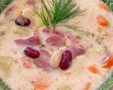Tejfölös, habart, füstölt tarja leves, zöld fűszerekkel és zöldségekkel recept fázis 6 fotója