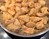 Foto del paso 5 de la receta: Pollo con colmenillas y setas silvestres para buffet navideño