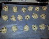 A picture of step 8 of Chocolate Chip Walnut Cookies.