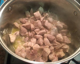 Foto del paso 1 de la receta: Carne al ajillo de Almería