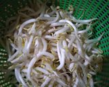 Foto langkah ke 2 dari resep Urap kangkung toge.