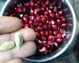 மாதுளை பழம் ஏலக்காய் ஜூஸ் ரெசிபி ஸ்டேப் 1 புகைப்படம்