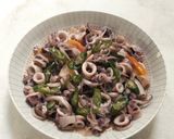 Foto langkah ke 3 dari resep Oseng Cumi Cabe Ijo.