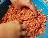 A picture of step 2 of Meatloaf.