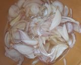 รูปขั้นตอนการทำที่ 2 ของ พริกน้ำมันคลุกบะหมี่ ด้วยไมโครเวฟ Microwave Chili Oil