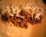 A picture of step 2 of Gooey Cheesy Natto Omelet.