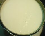 A picture of step 5 of White Chocolate New York Cheesecake.