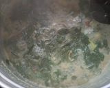 Foto langkah ke 3 dari resep Ikan asap daun singkong masak santan.