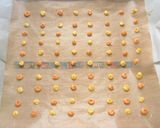 A picture of step 4 of Refreshing Polka Dot Roll Cake.