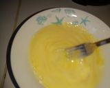 Foto del paso 2 de la receta: Revoltillo de huevo con leche y queso