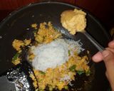 Foto langkah ke 5 dari resep Nasi Goreng Butter Garlic Jamur Paprika.