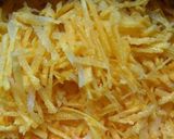 A picture of step 1 of Carrot kheer.