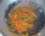 A picture of step 2 of Masala Grean Peas Pulao.