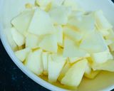 A picture of step 1 of Cinnamon lemon Apple.