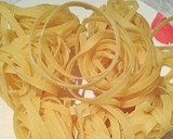 Foto del paso 1 de la receta: Tagliatelle con crema de brie y jamón ibérico