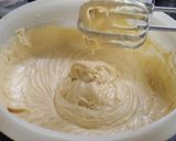Foto del paso 3 de la receta: Budín con crema de leche súper esponjoso