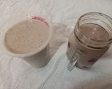 A picture of step 2 of Banana and coconut smoothie.