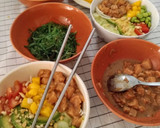 Foto del paso 9 de la receta: Poke de salmón 🥒🥭🥑🍚