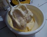 Foto langkah ke 4 dari resep Putu Ayu Jagung Manis Keju.