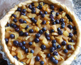 Foto del paso 6 de la receta: Tarta de manzana con arándanos frescos y jengibre cristal