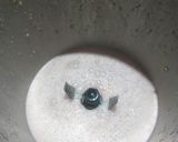 A picture of step 2 of Rose Gulkand lassi.