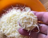 Pillekönnyű sajtos pogácsa recept fázis 7 fotója