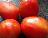 A picture of step 1 of Tomato Rice.