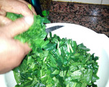 Foto del paso 1 de la receta: Sofrito de espinacas y acelga