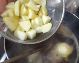 Foto del paso 2 de la receta: Sopa de hígados de pollo