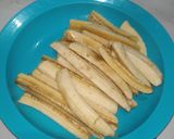 Foto langkah ke 1 dari resep Banana Roll Enak Bangett.
